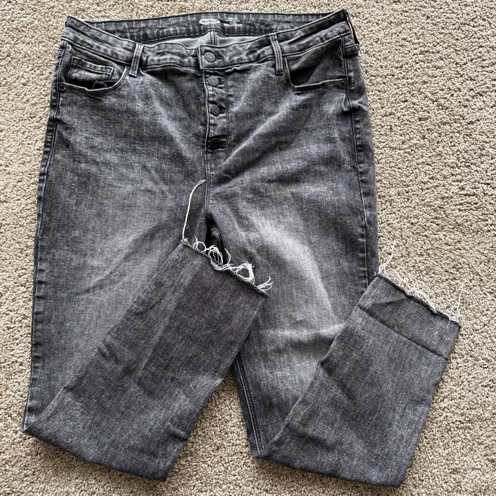 Old Navy Rockstar Super Skinny High-Rise Jeans